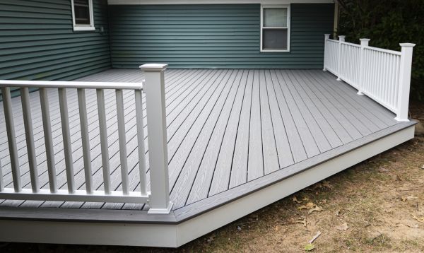 Composite Decking Installation in Valencia