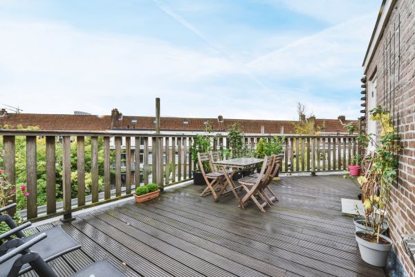 Balcony Wood Repair in Valencia